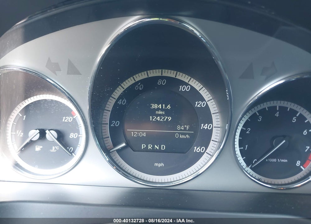 2009 MERCEDES-BENZ C 300 LUXURY/SPORT VIN: WDDGF54X59R049632