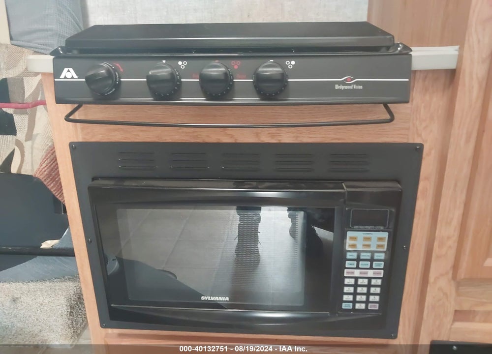 2007 JAYCO OCTANE TOY HAULER VIN: 1UJBJ02PX71VY0345