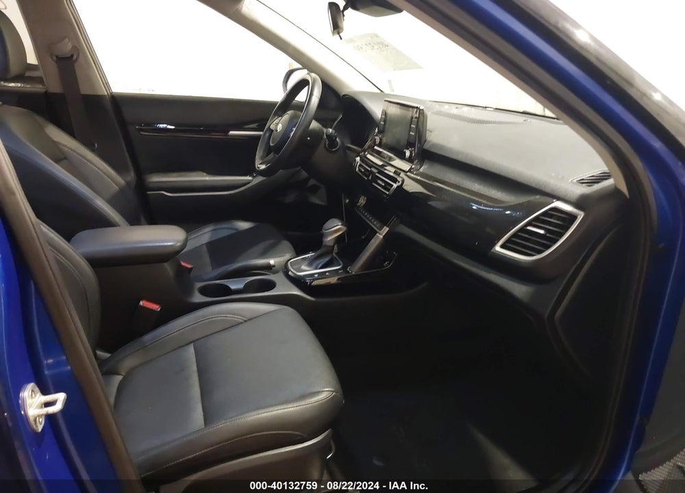2021 KIA SELTOS EX VIN: KNDERCAA0M7130684