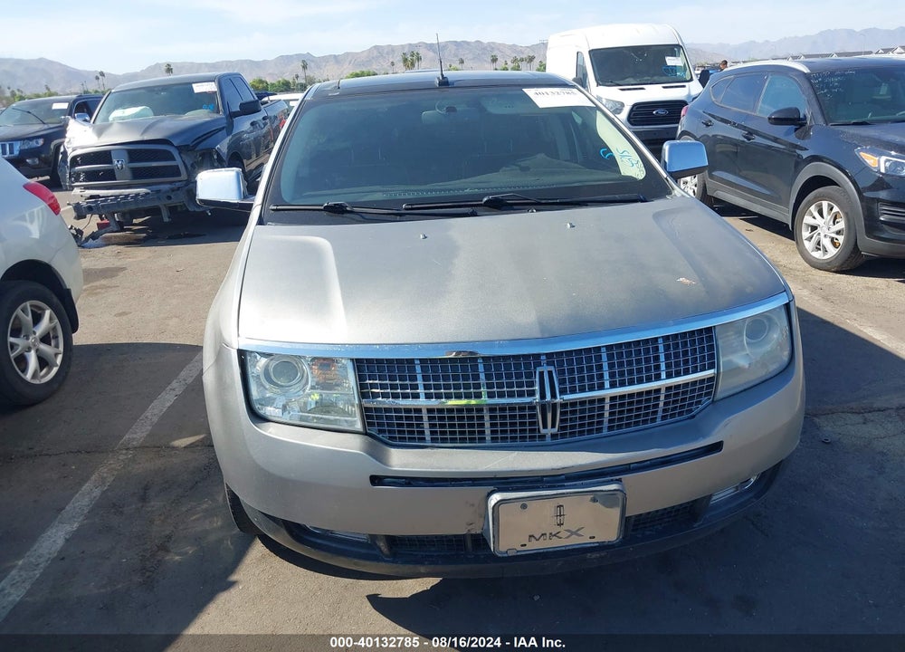 2008 LINCOLN MKX VIN: 2LMDU68C08BJ25579