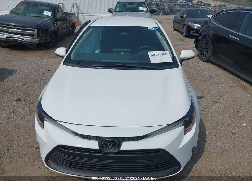 2024 TOYOTA COROLLA LE VIN: 5YFB4MDE2RP187657