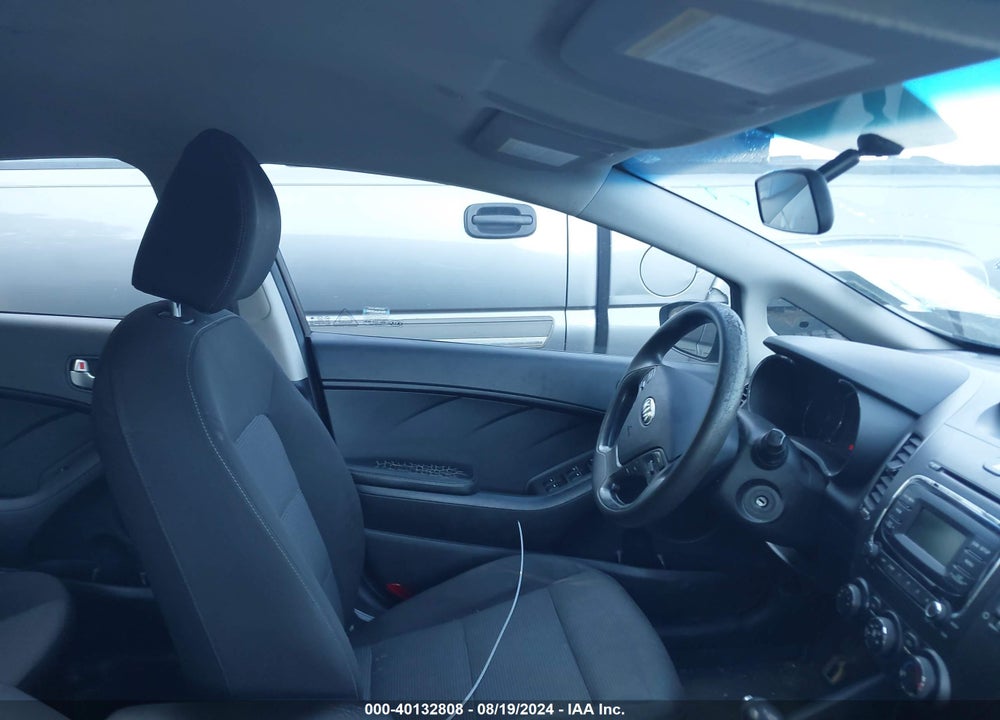 2017 KIA FORTE LX VIN: 3KPFK4A79HE012674