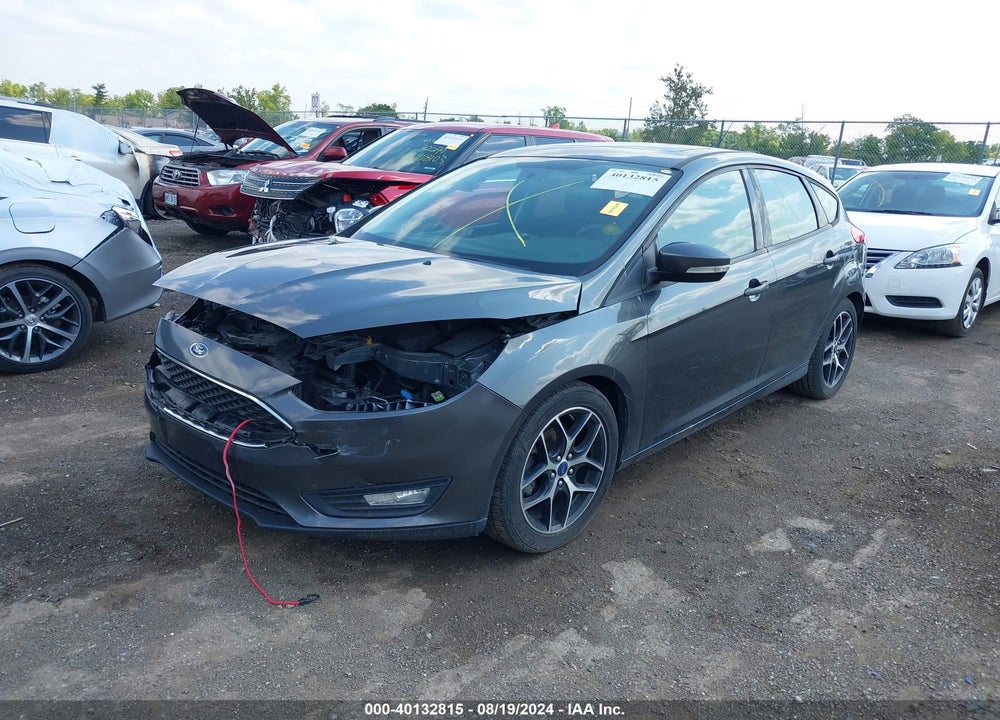 2017 FORD FOCUS SEL VIN: 1FADP3M25HL276040
