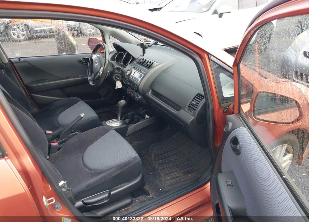 2008 HONDA FIT SPORT VIN: JHMGD38668S001925