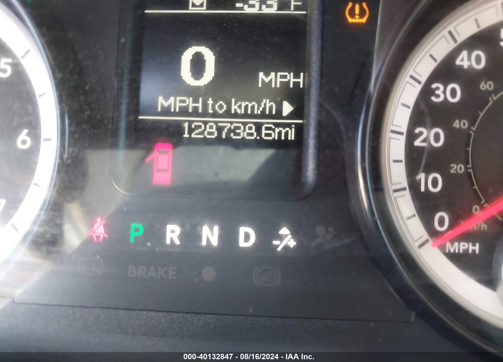 2019 RAM 1500 CLASSIC TRADESMAN 4X4 5'7 BOX VIN: 3C6RR7KT4KG704981