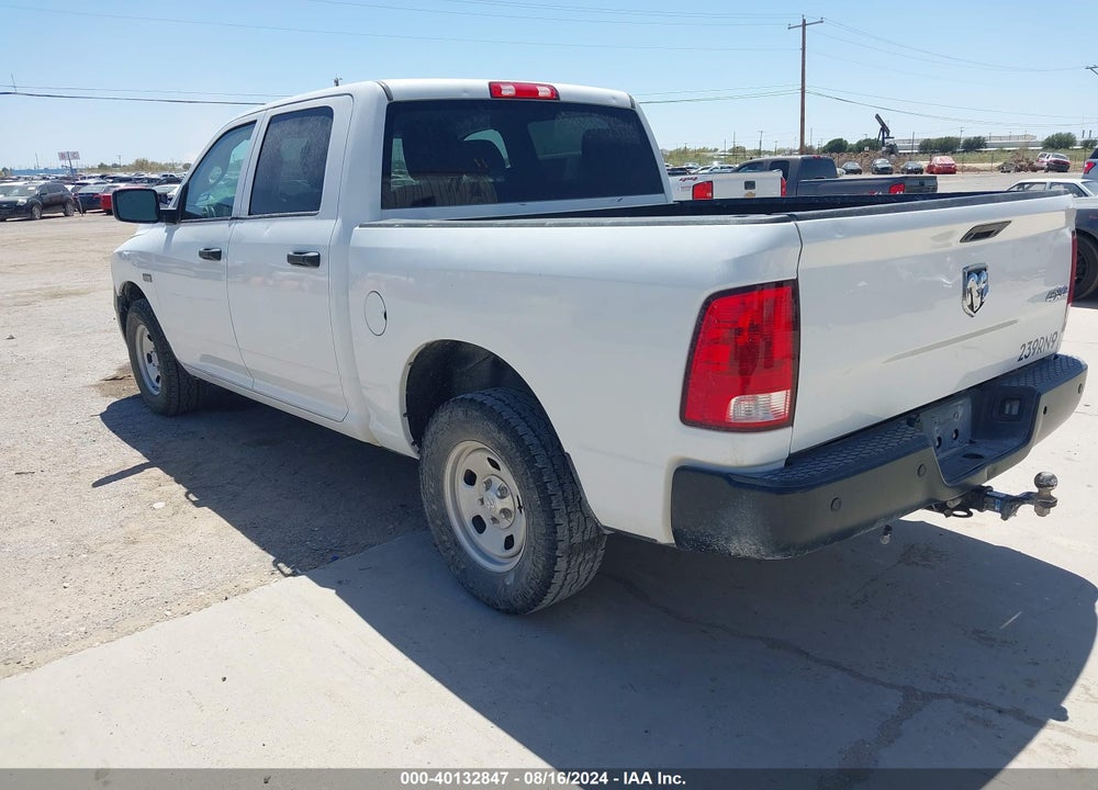 2019 RAM 1500 CLASSIC TRADESMAN 4X4 5'7 BOX VIN: 3C6RR7KT4KG704981