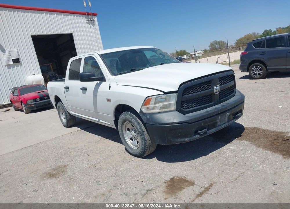 2019 RAM 1500 CLASSIC TRADESMAN 4X4 5'7 BOX VIN: 3C6RR7KT4KG704981