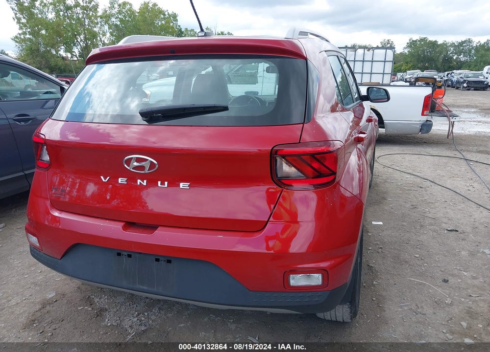 2023 HYUNDAI VENUE SEL VIN: KMHRC8A30PU231307