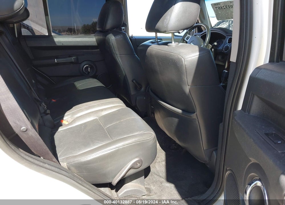 2010 JEEP COMMANDER LIMITED VIN: 1J4RG5GT3AC109501