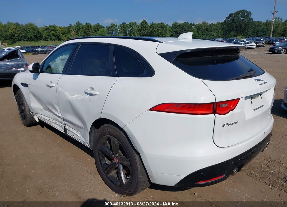 2017 JAGUAR F-PACE VIN: SADCM2BV9HA099613