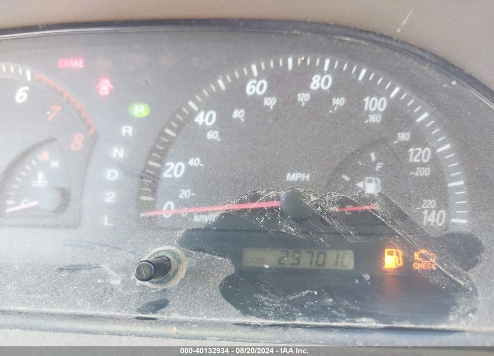 2002 TOYOTA CAMRY LE V6 VIN: 4T1BF32K82U032354