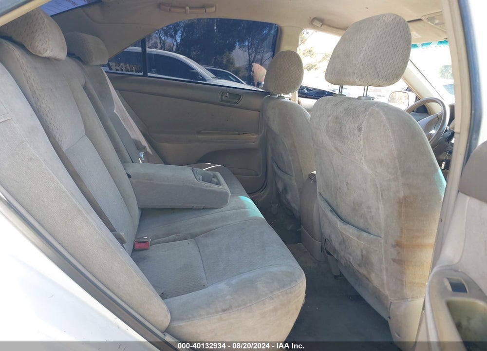 2002 TOYOTA CAMRY LE V6 VIN: 4T1BF32K82U032354