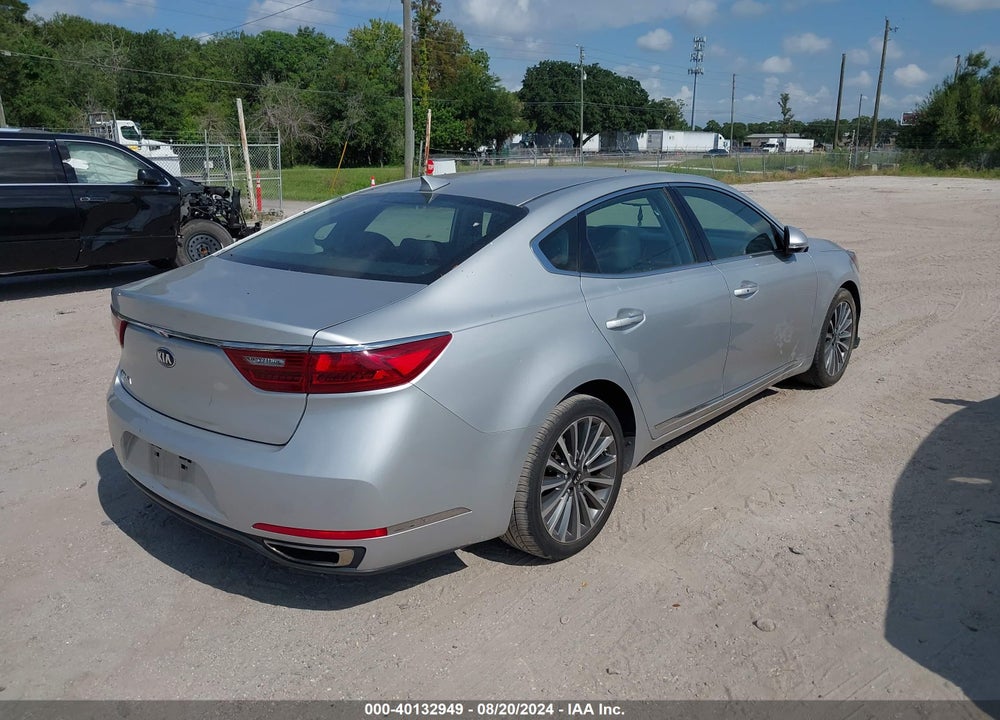 2017 KIA CADENZA VIN: KNALB4J19H5091867