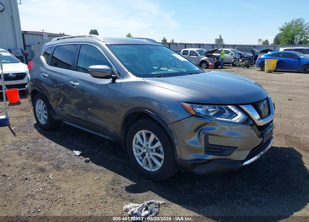 2017 NISSAN ROGUE SV VIN: KNMAT2MV4HP597735