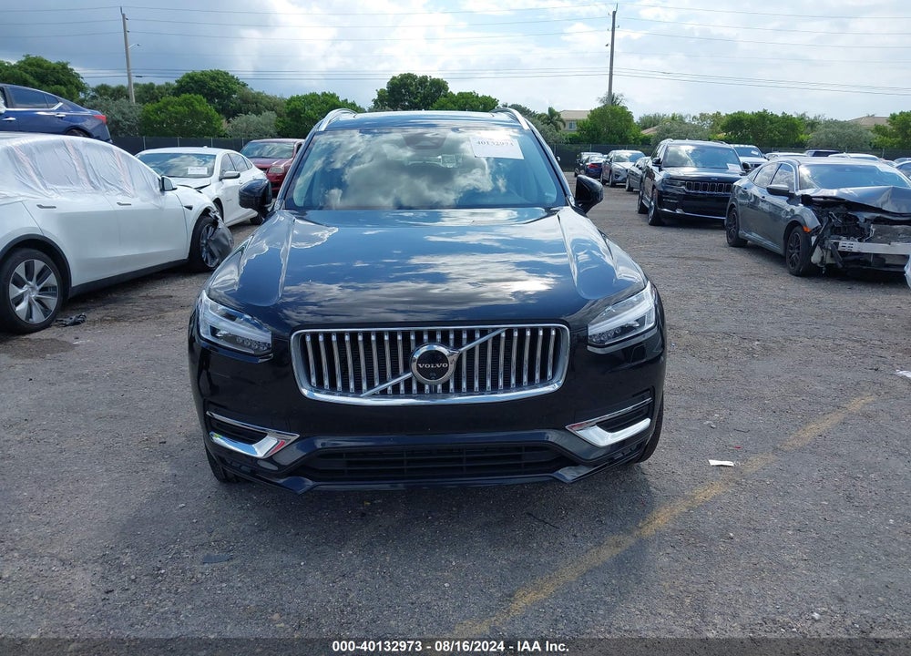 2024 VOLVO XC90 B6 PLUS BRIGHT THEME 7-SEATER VIN: YV4062PE6R1170105