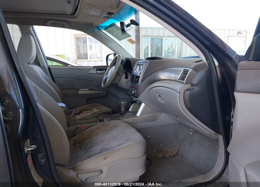 2010 SUBARU FORESTER 2.5X PREMIUM VIN: JF2SH6CC7AH742765