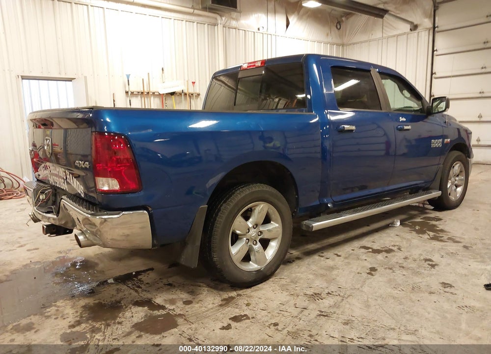 2015 RAM 1500 SLT VIN: 3C6RR7LT0FG532811