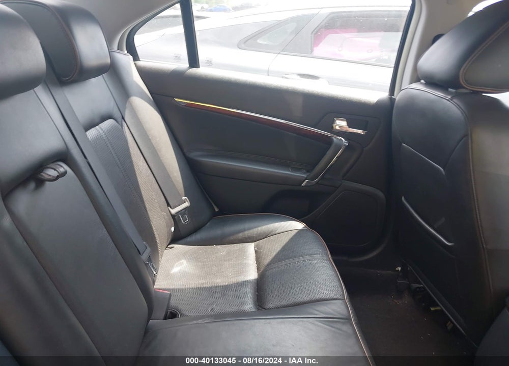 2010 LINCOLN MKZ VIN: 3LNHL2GC3AR605388