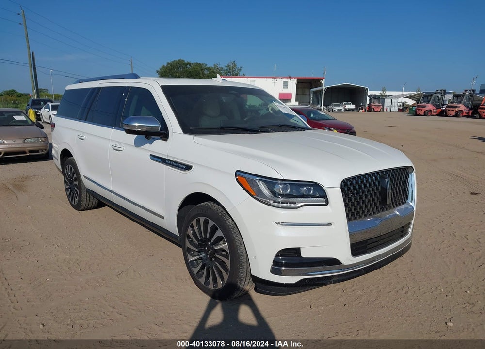 2023 LINCOLN NAVIGATOR BLACK LABEL L VIN: 5LMJJ3TG6PEL08582