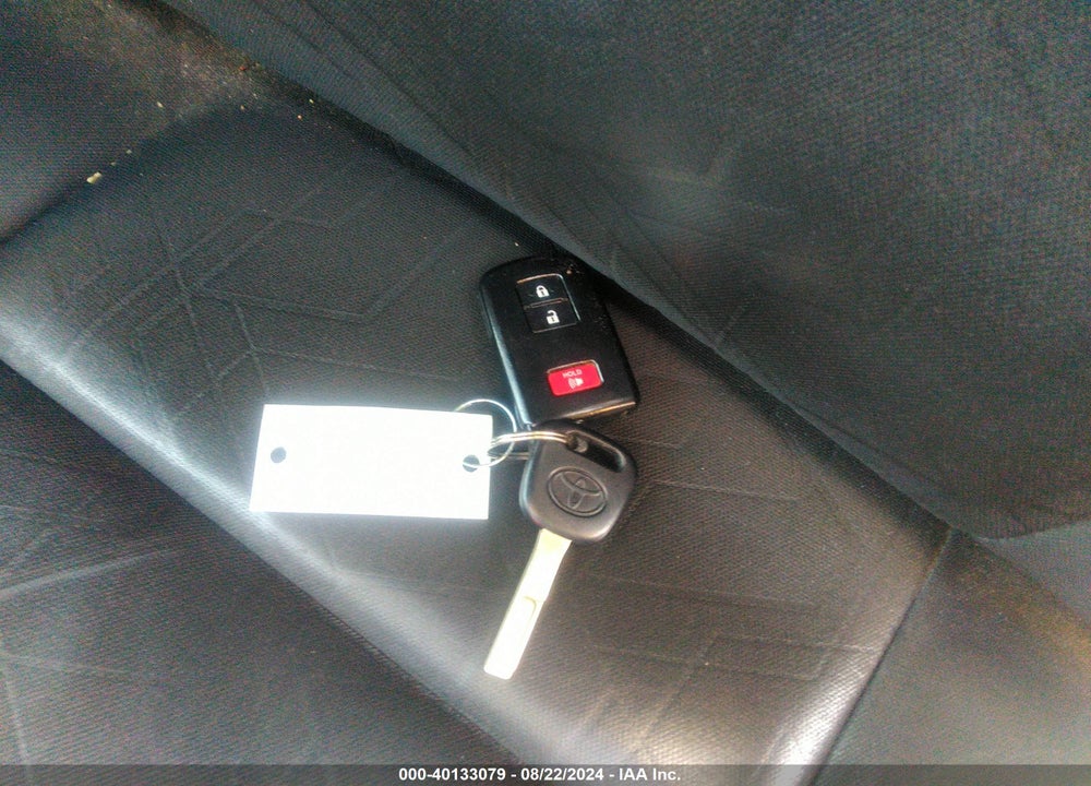 2017 TOYOTA TACOMA VIN: 5TFCZ5AN8HX076871