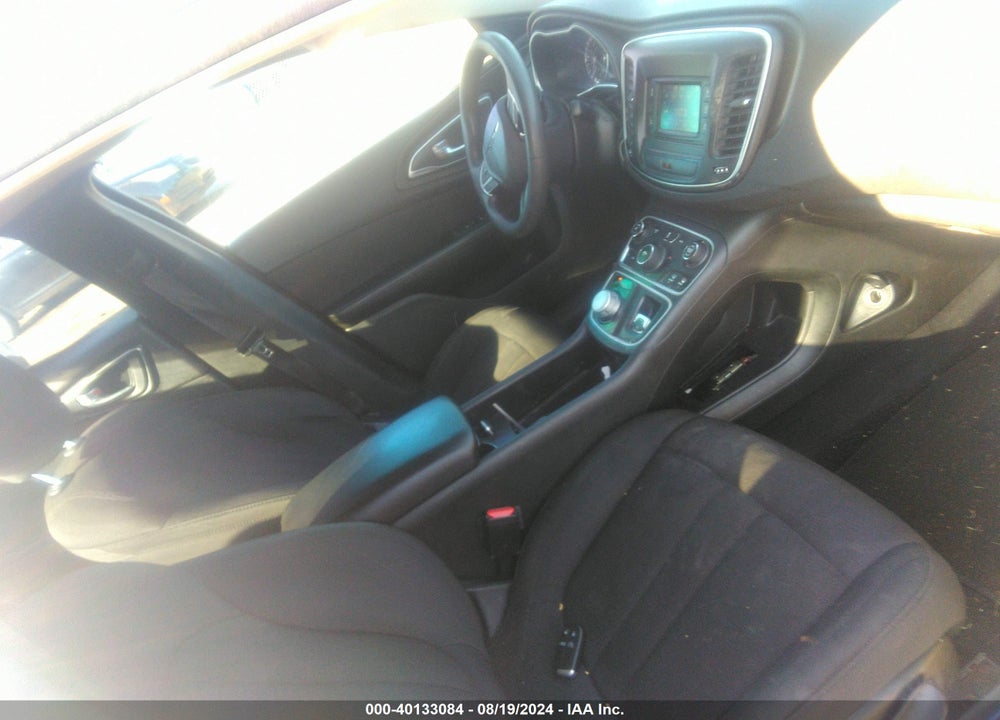 2015 CHRYSLER 200 LIMITED VIN: 1C3CCCAB4FN611218