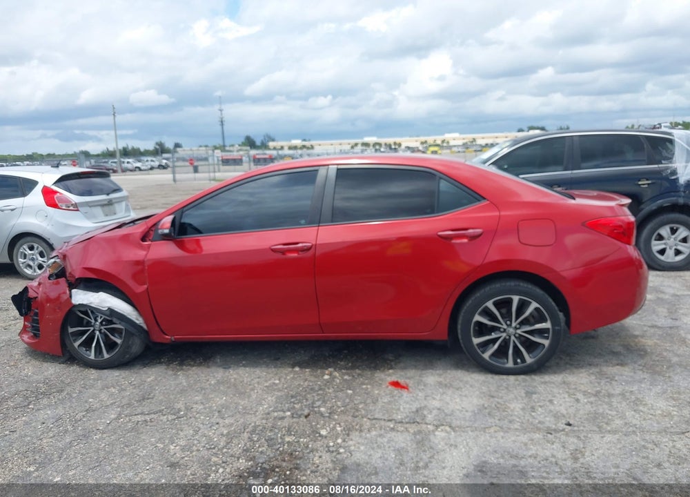 2017 TOYOTA COROLLA SE VIN: 5YFBURHE2HP650953