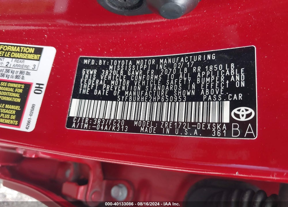 2017 TOYOTA COROLLA SE VIN: 5YFBURHE2HP650953