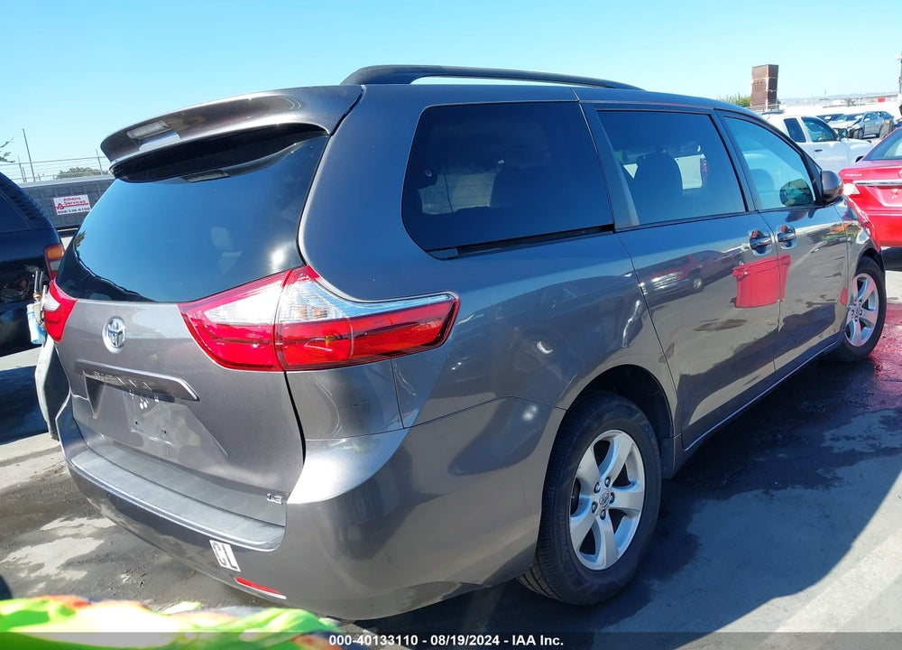 2015 TOYOTA SIENNA VIN: 5TDKK3DC7FS529282