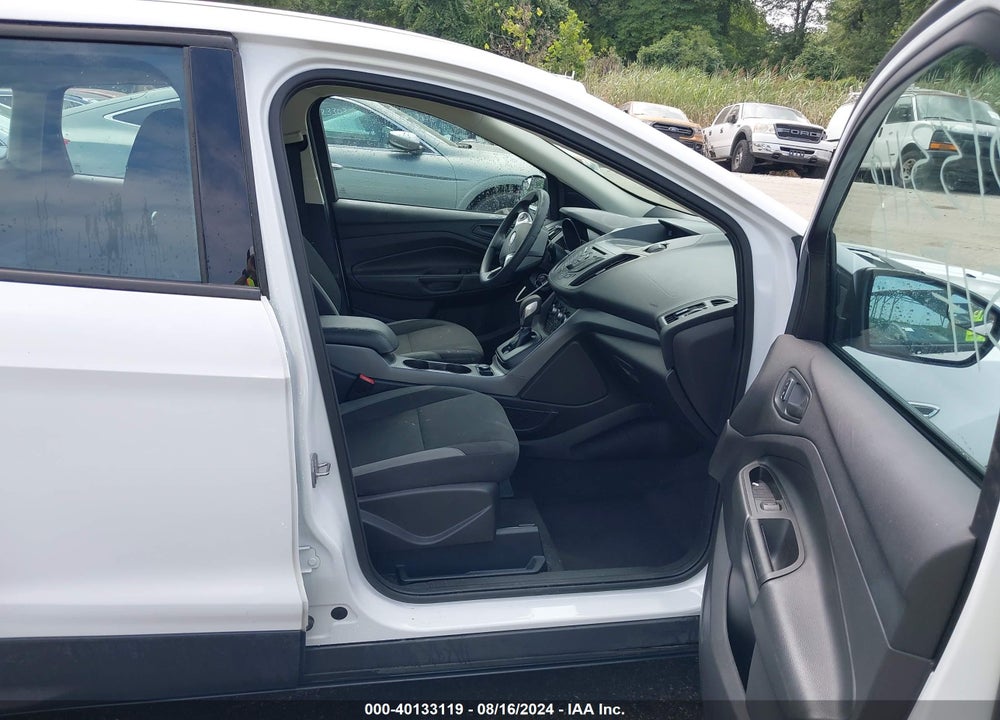 2015 FORD ESCAPE S VIN: 1FMCU0F72FUB89687