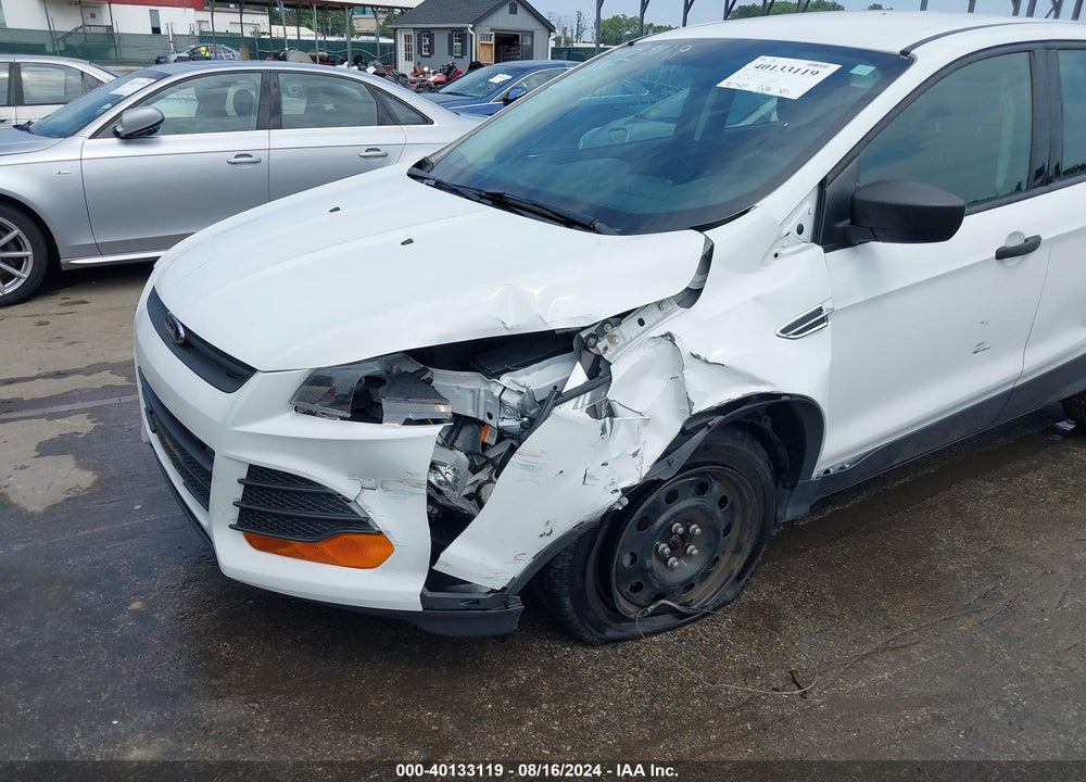 2015 FORD ESCAPE S VIN: 1FMCU0F72FUB89687
