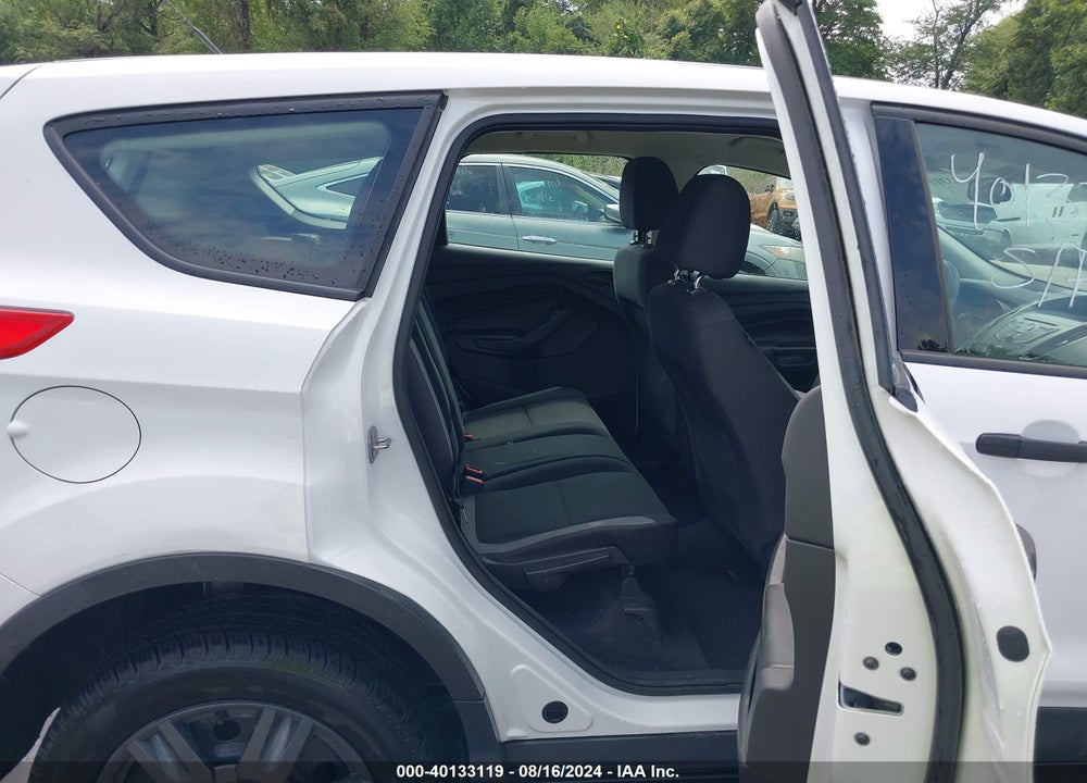 2015 FORD ESCAPE S VIN: 1FMCU0F72FUB89687