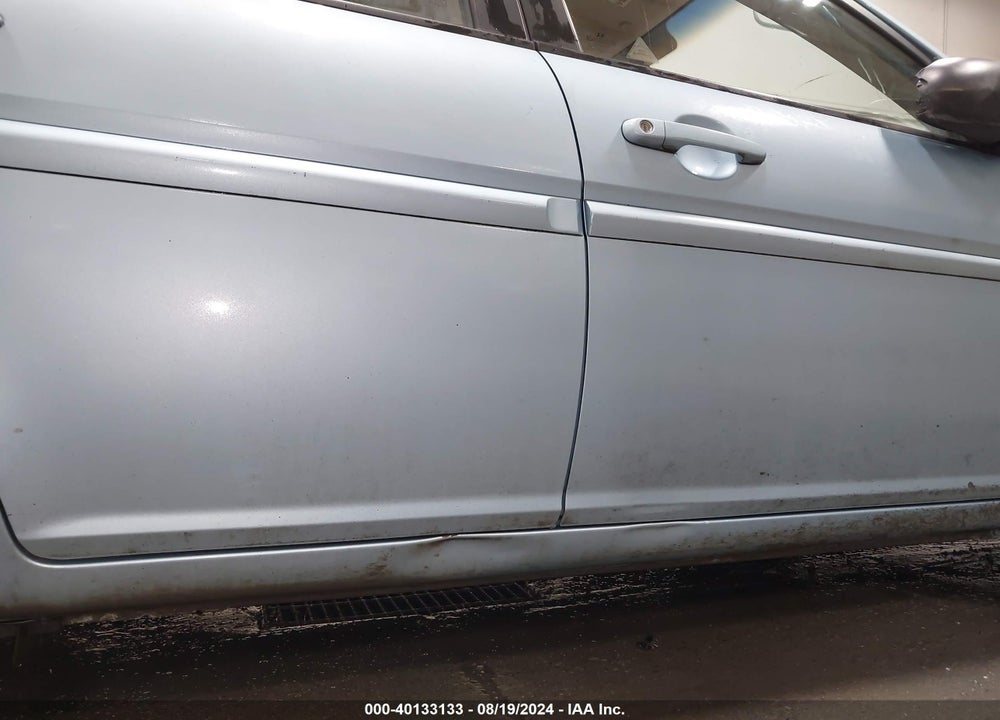 2006 HYUNDAI ACCENT GLS VIN: KMHCN46C86U049449