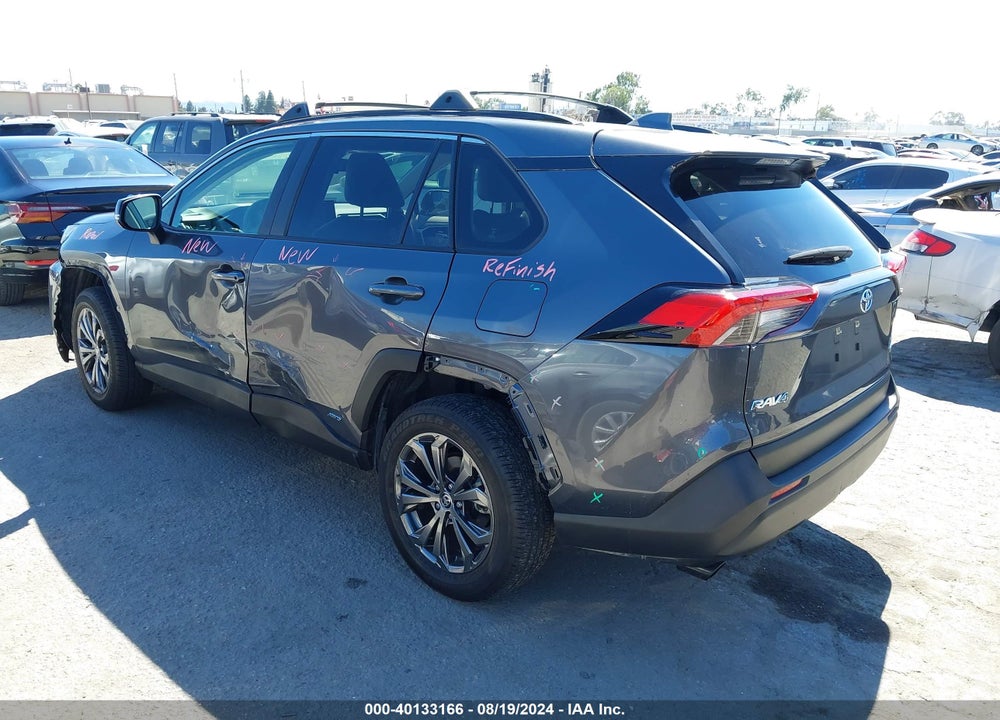 2022 TOYOTA RAV4 HYBRID XLE PREMIUM VIN: JTMB6RFV6ND078717