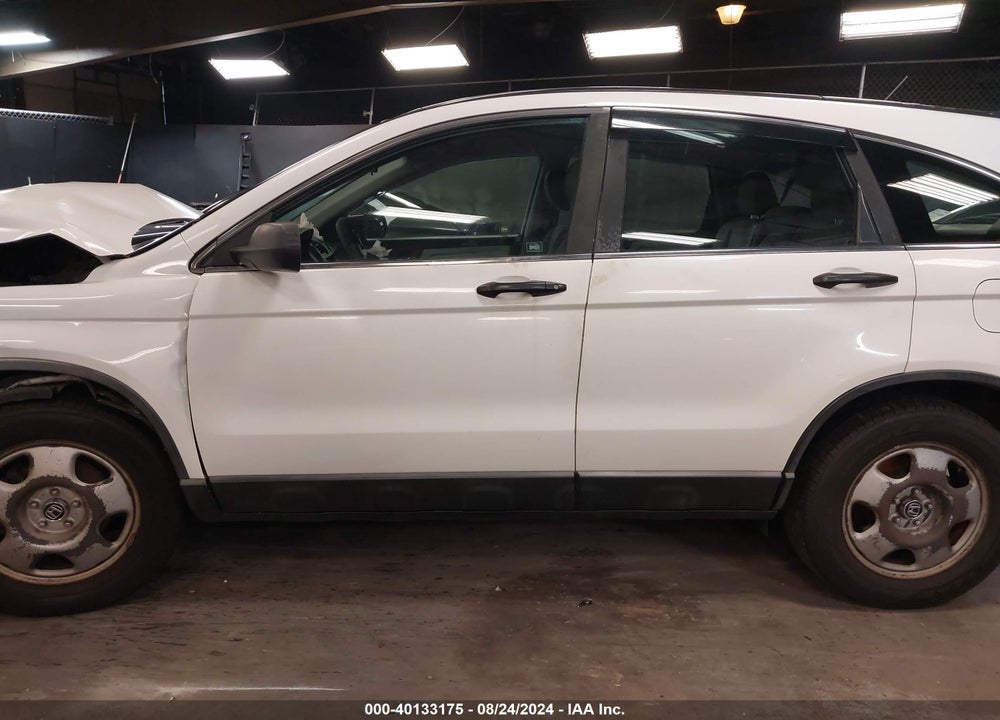 2011 HONDA CR-V LX VIN: 5J6RE3H32BL010355