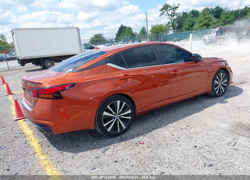 2022 NISSAN ALTIMA SR FWD VIN: 1N4BL4CV7NN310211