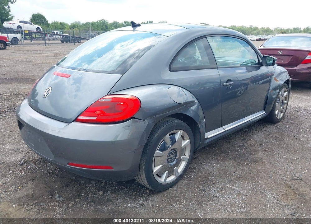 2012 VOLKSWAGEN BEETLE 2.5L VIN: 3VWJP7AT0CM611730