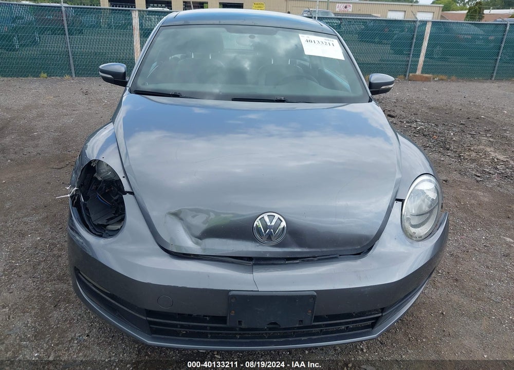 2012 VOLKSWAGEN BEETLE 2.5L VIN: 3VWJP7AT0CM611730