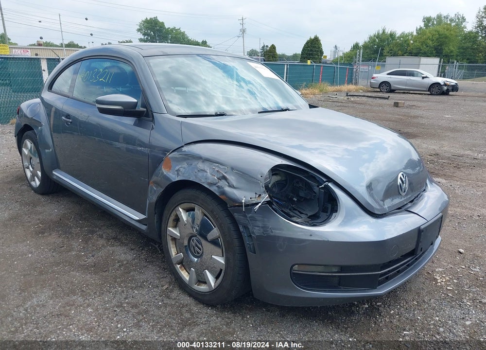 2012 VOLKSWAGEN BEETLE 2.5L VIN: 3VWJP7AT0CM611730