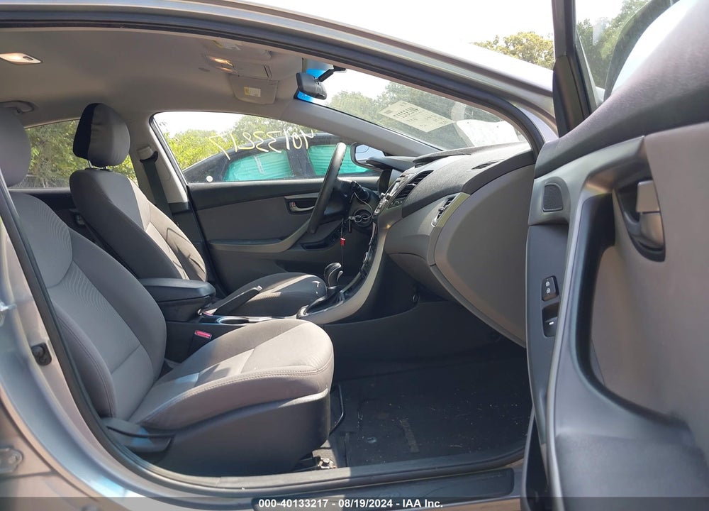 2016 HYUNDAI ELANTRA SE VIN: 5NPDH4AEXGH746108