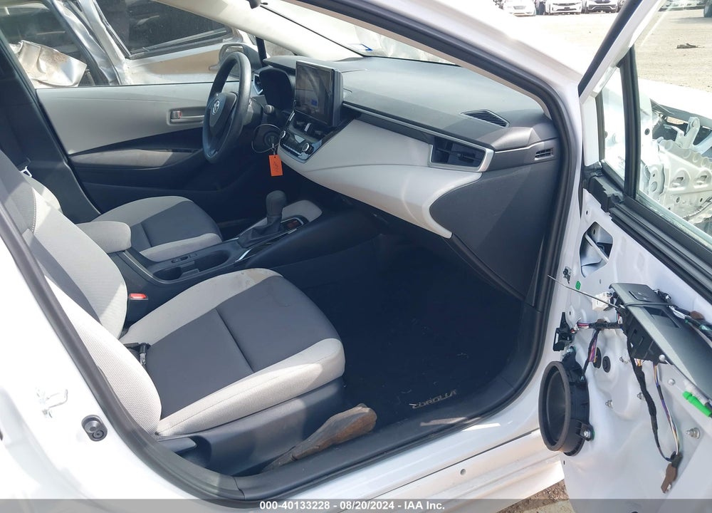 2024 TOYOTA COROLLA LE VIN: 5YFB4MDE2RP138765