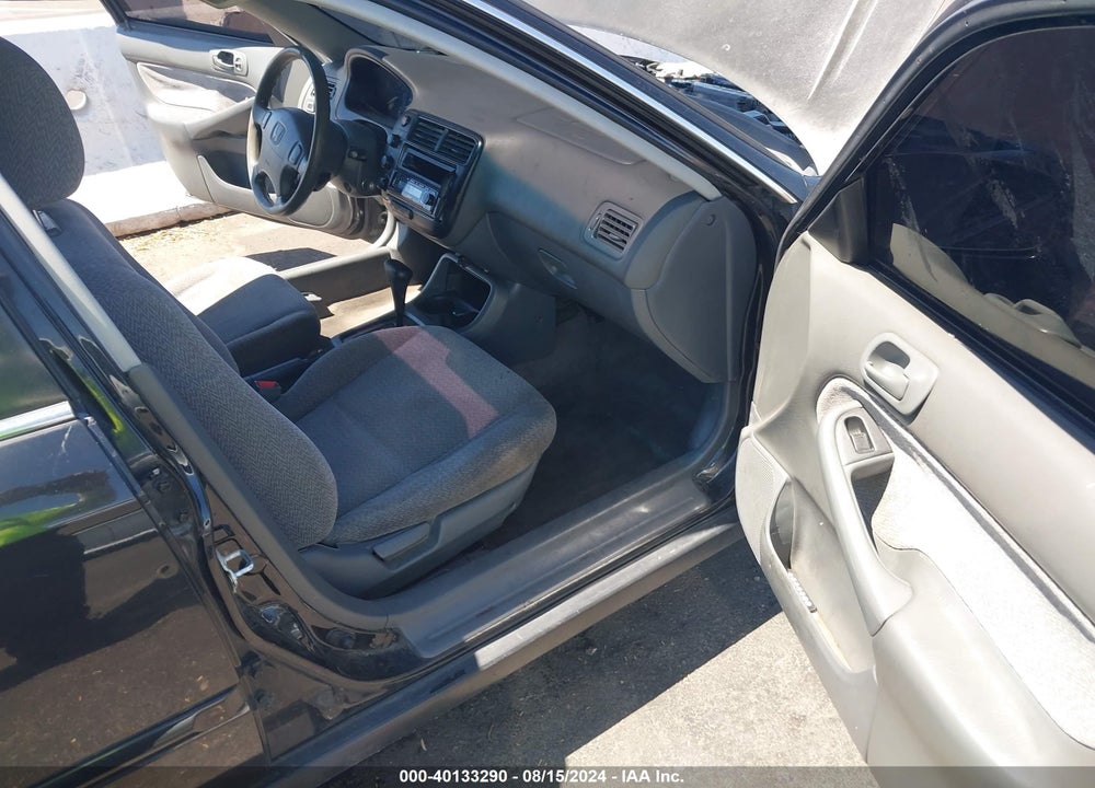 2000 HONDA CIVIC EX VIN: JHMEJ8641YS004696