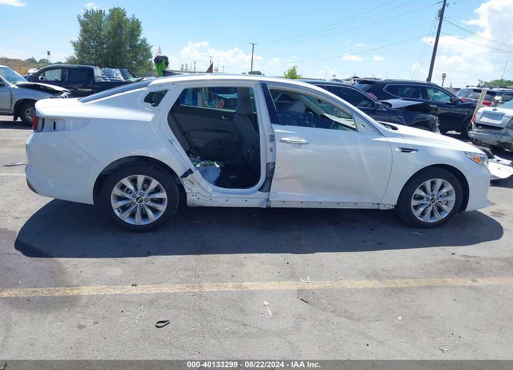 2018 KIA OPTIMA EX VIN: 5XXGU4L30JG205107