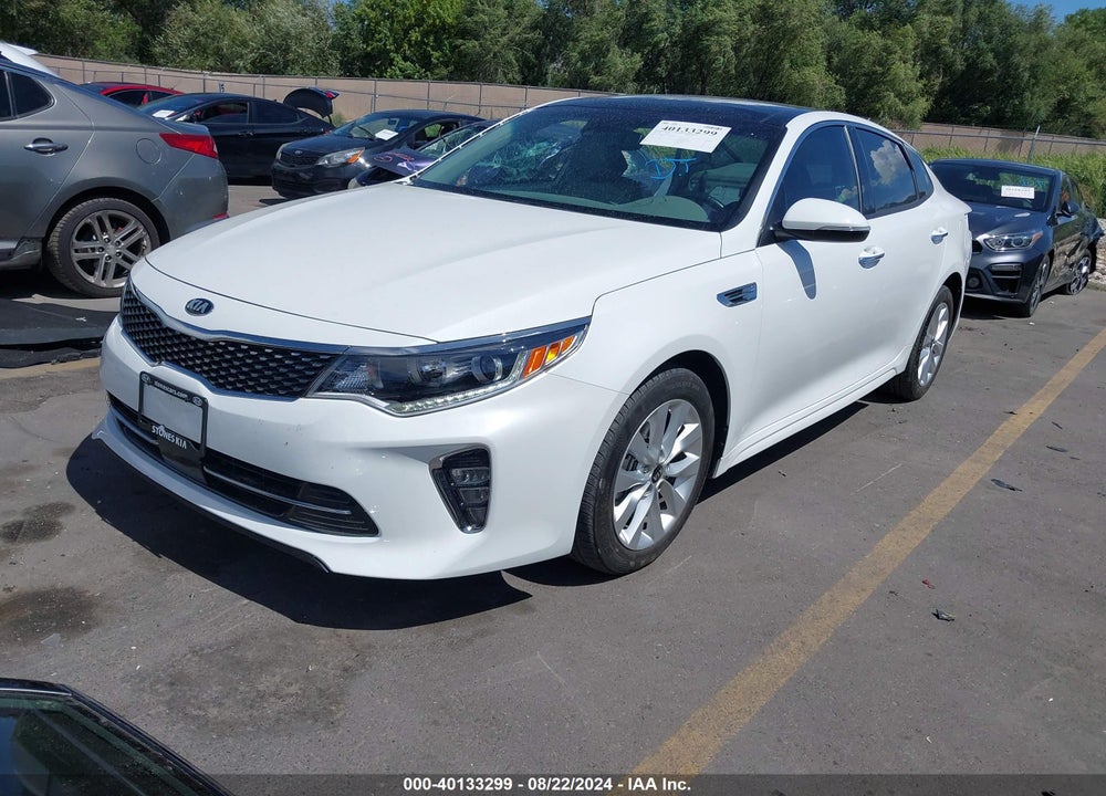 2018 KIA OPTIMA EX VIN: 5XXGU4L30JG205107