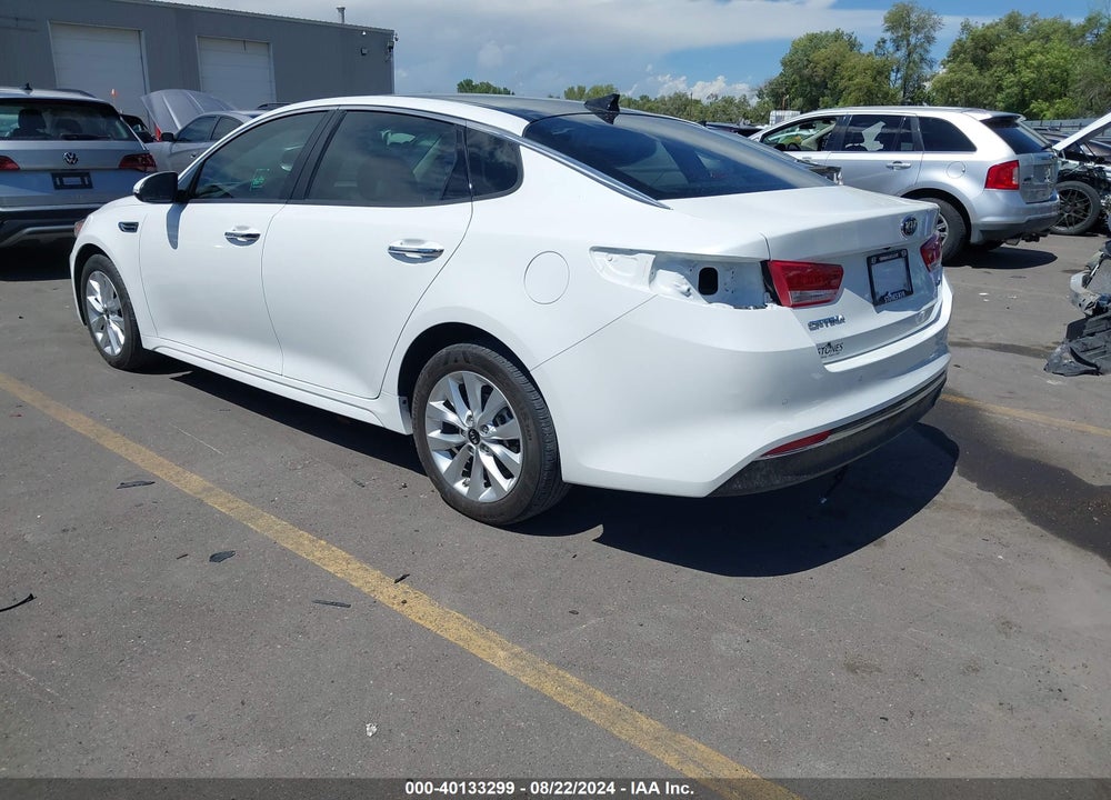 2018 KIA OPTIMA EX VIN: 5XXGU4L30JG205107