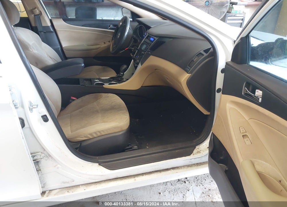 2013 HYUNDAI SONATA GLS VIN: 5NPEB4AC1DH778347