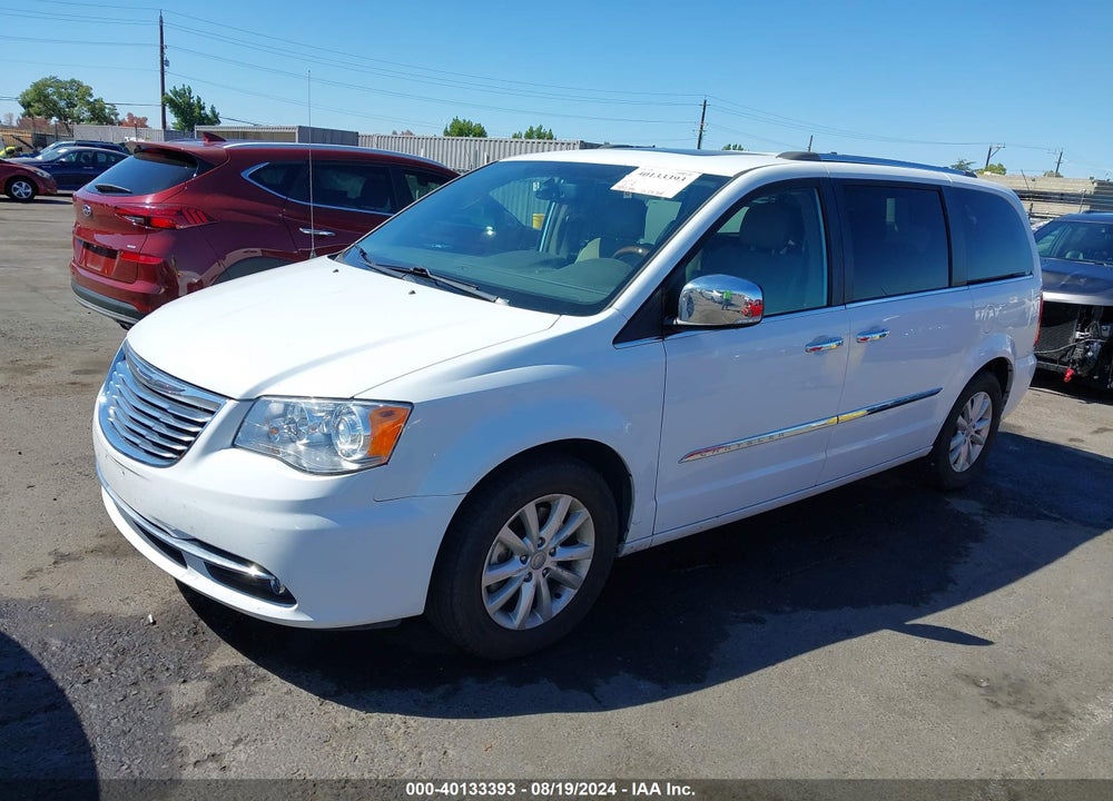 2015 CHRYSLER TOWN & COUNTRY LIMITED PLATINUM VIN: 2C4RC1GGXFR711047