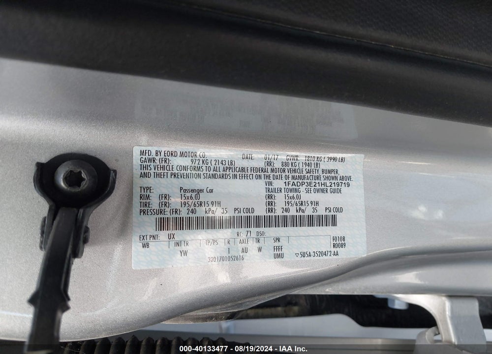 2017 FORD FOCUS S VIN: 1FADP3E21HL219719