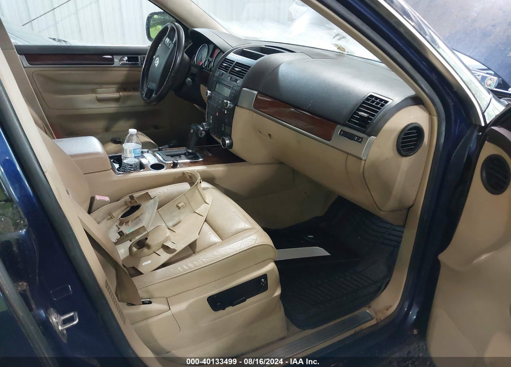 2004 VOLKSWAGEN TOUAREG V6 VIN: WVGBC77L64D074123
