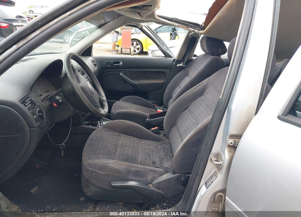 2002 VOLKSWAGEN JETTA GLS VIN: 3VWSB69M52M085278