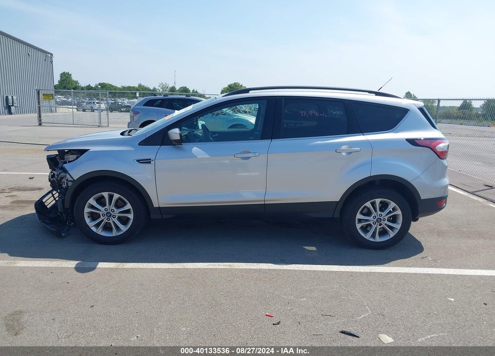 2017 FORD ESCAPE SE VIN: 1FMCU9GD1HUC63323